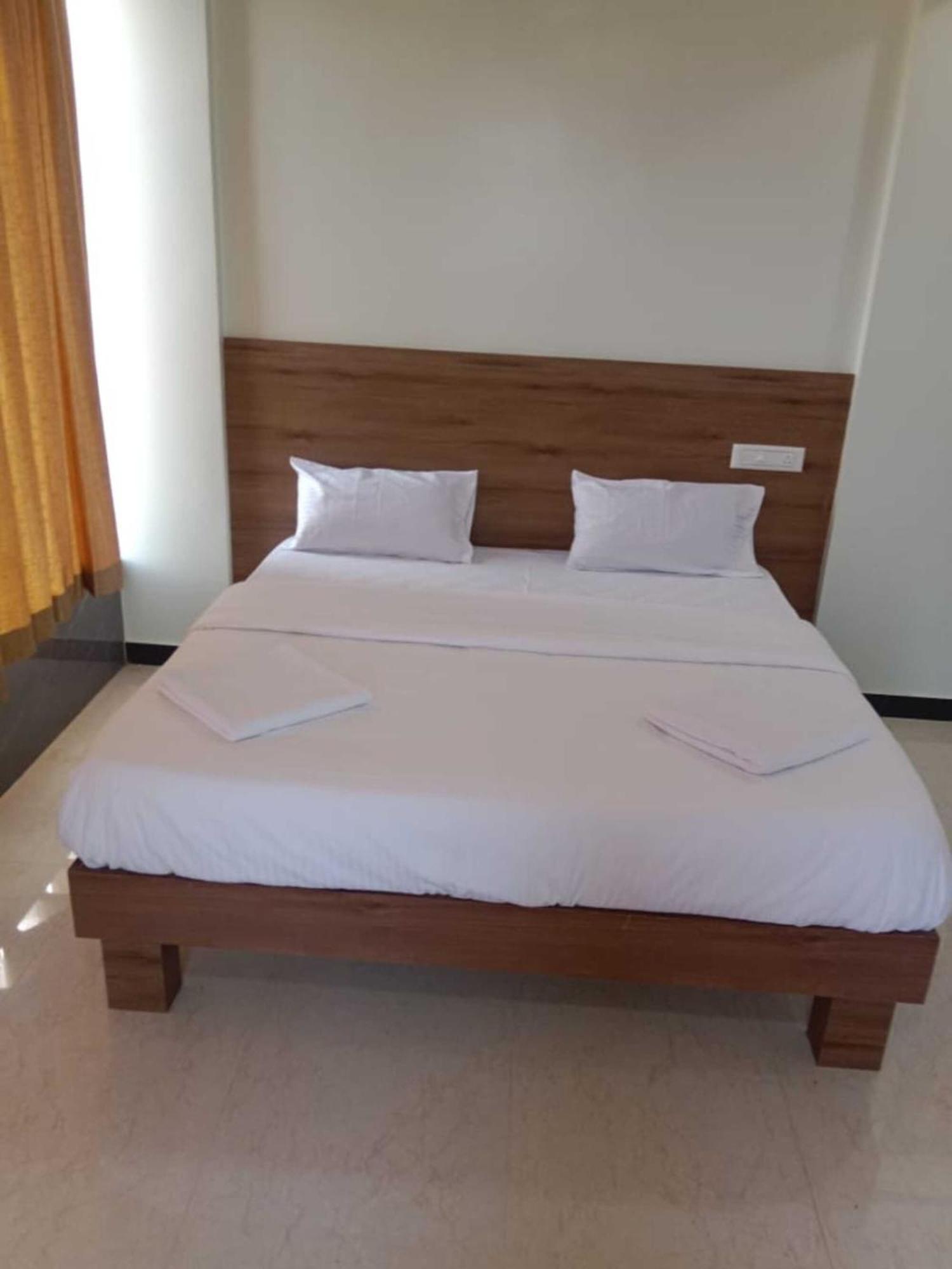 Royal Kitchen Hotel Hirisave Luaran gambar